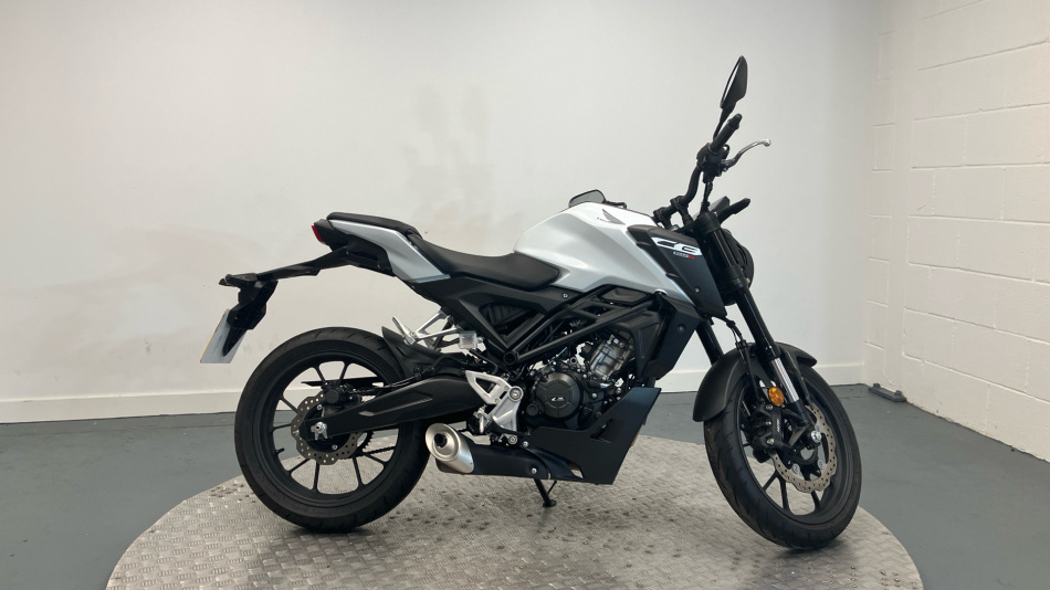 Honda CB125F (24MY)